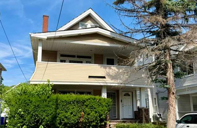 3376 W 95th St photos photos