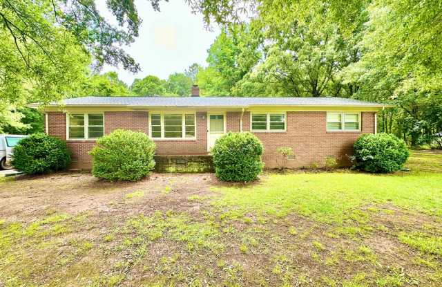 2071 EASTVIEW RD. photos photos
