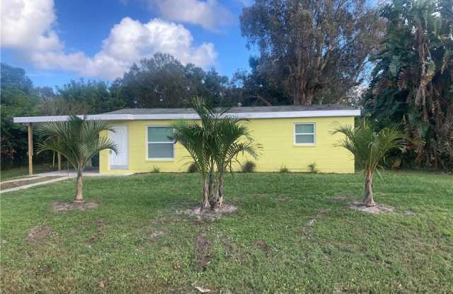 248 27th Avenue SW photos photos