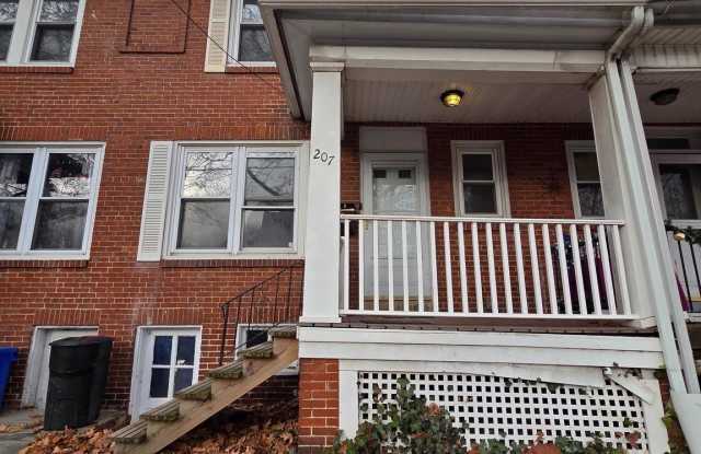 207 SPRUCE Street - 207 Spruce Street, West Reading, PA 19611