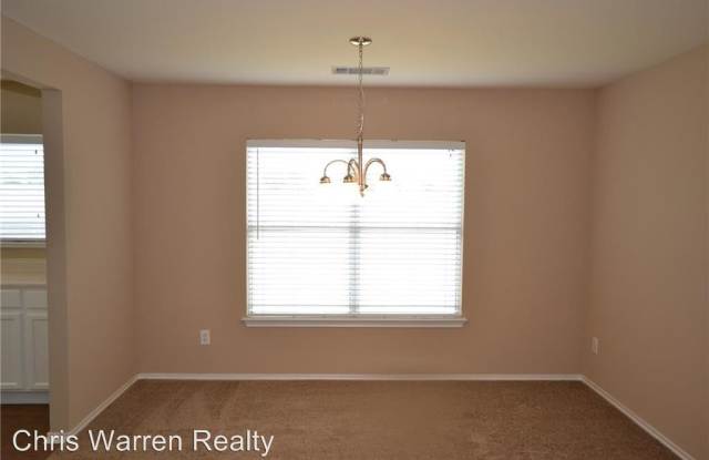 1328 Lakeside Loop Gallery 4