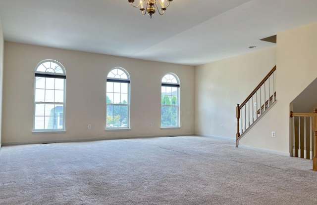 15720 PALERMO Terrace Gallery 3