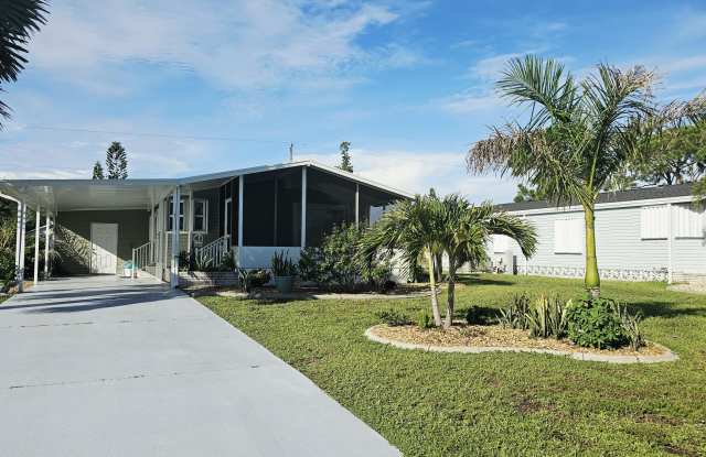 9122 Kestral Cir photos photos
