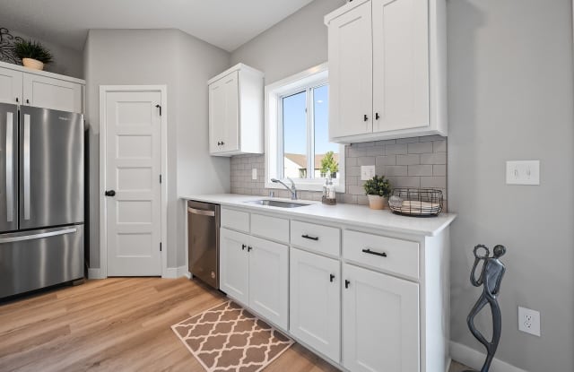 7333 Kalland Cir NE Gallery 4