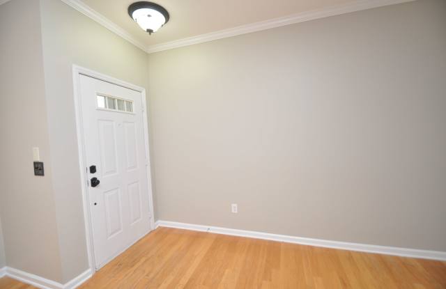 4704 Black Mountain Path Gallery 2