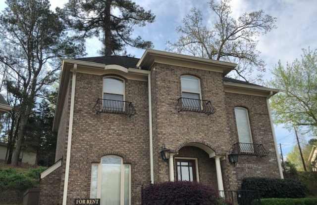 120 Falls Grove Drive - 120 Falls Grove Dr, Oxford, MS 38655