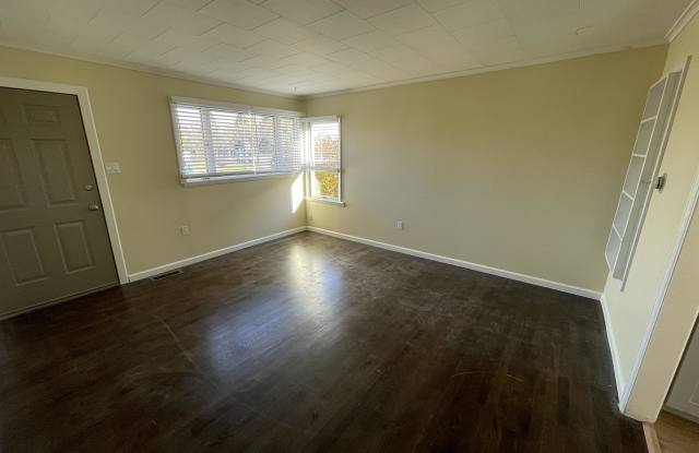 3720 2nd Avenue South Gallery 2