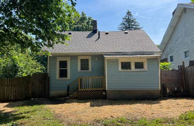 Freshly Updated 3 Bedroom Home with Bonus Room in North Hill photos photos