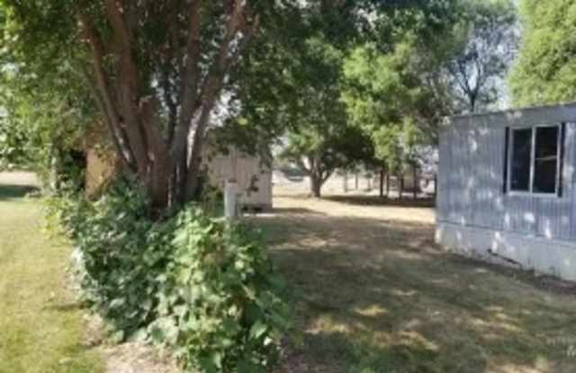 611 Prince Avenue Gallery 2