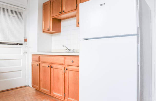 4445 North Damen Ave. photos photos