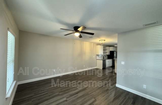 217 SW Tigerview Gln Gallery 2