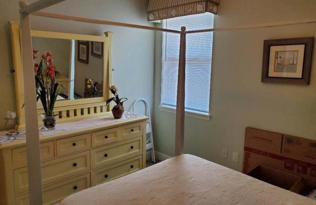 200 Riverview Bend S Gallery 3