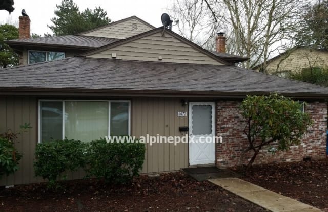 6072 South West Valley Avenue - 6072 SW Valley Ave, Beaverton, OR 97005