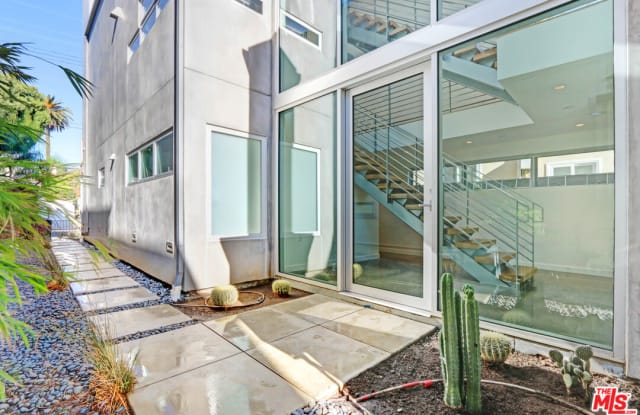 746 Marine St - 746 Marine Street, Santa Monica, CA 90405