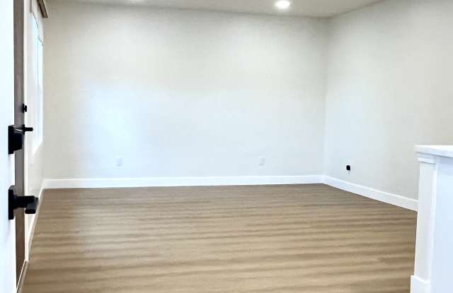 2215 Amethyst Dr Gallery 2