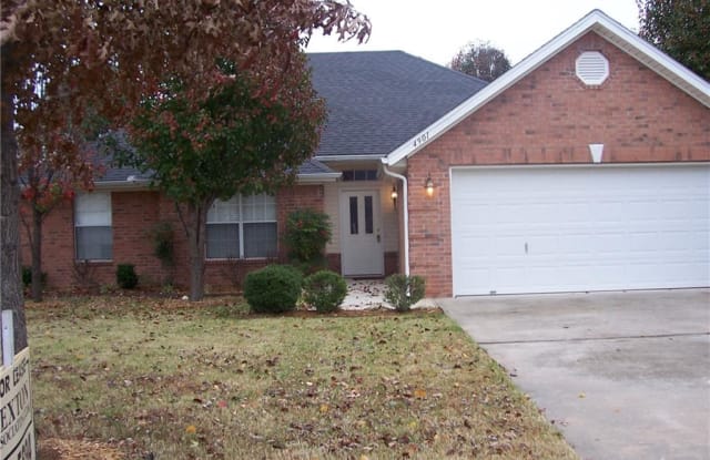 4901 Roxbury - 4901 Roxbury Way, Johnson, AR 72762