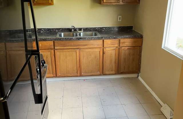 Warrensville Heights Townhome photos photos