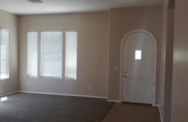 3948 N FOUNDER Circle Gallery 2