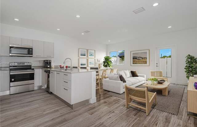 1313 NW 27 Terrace, Pompano Beach, FL 33069 photos photos
