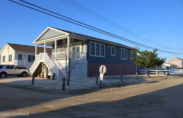 128 W Osprey Way photos photos