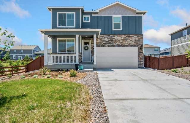 4-Bedroom Home in Mallard Ridge with Office and Fenced Yard photos photos 4-Bedroom Home in Mallard Ridge with Office and Fenced Yard photos photos