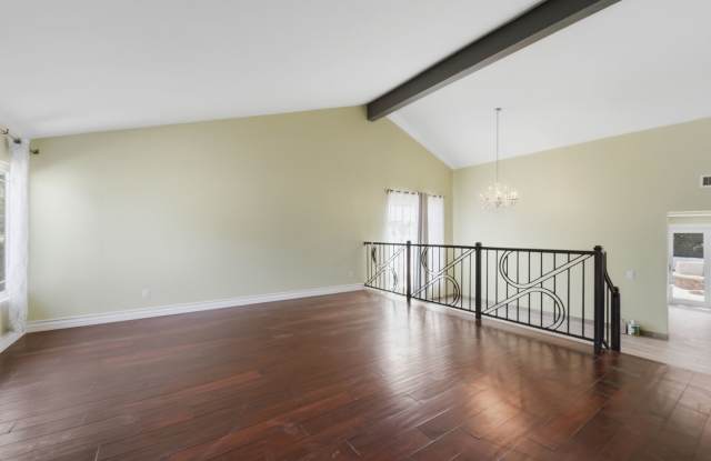 Stunning 4 bedroom, 3bath home, with pool in Laguna Niguel! Gallery 4