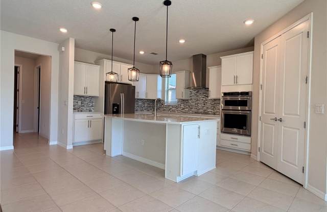 19259 BRIARBROOK Drive Gallery 4