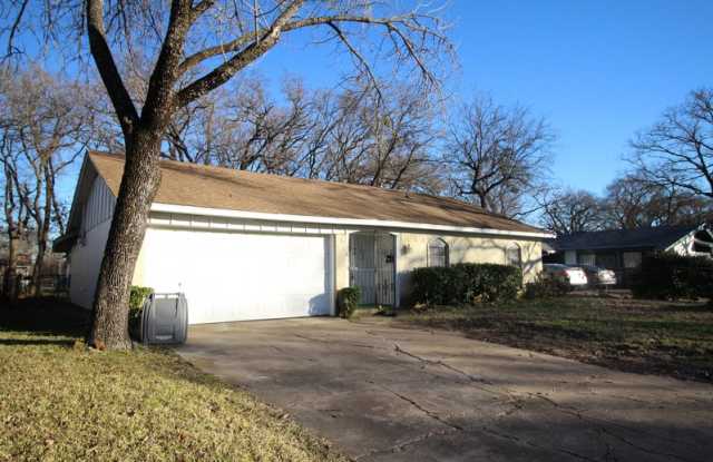 318 Forsythe Dr Gallery 3