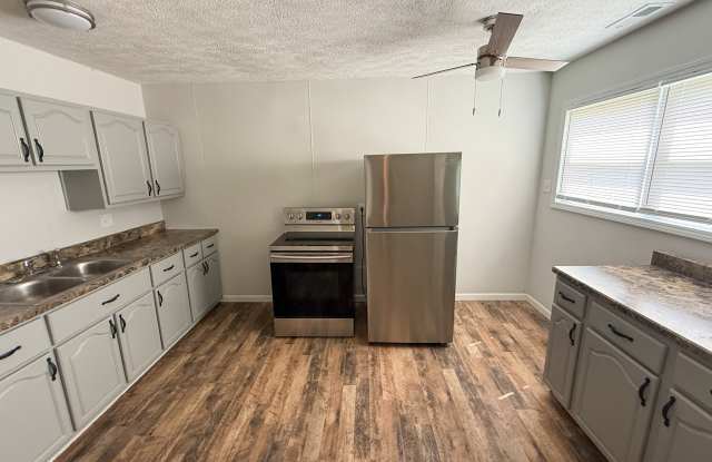 4109 Weaver Avenue Gallery 3