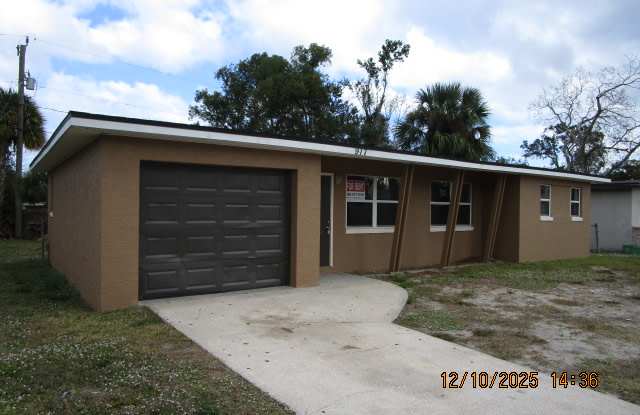 917 Lewis Drive - 917 Lewis Drive, Daytona Beach, FL 32117