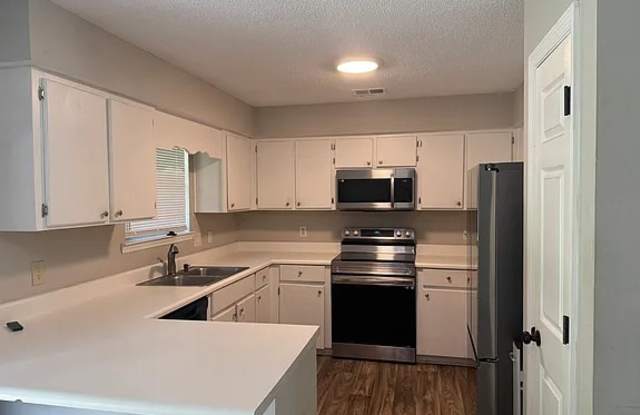 932 Granger Dr. Gallery 4