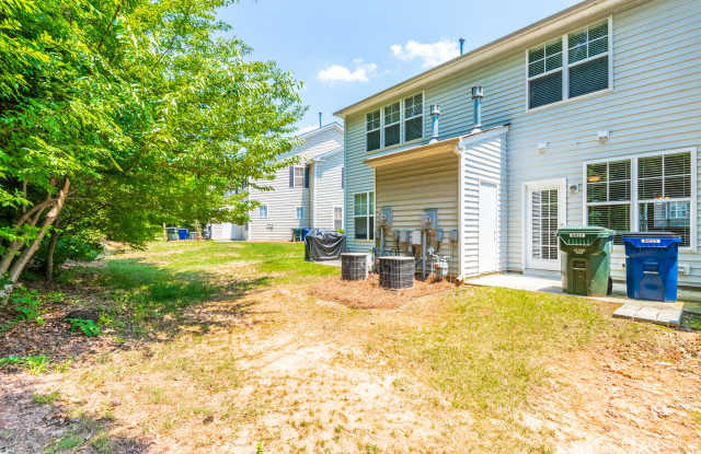 8825 Camden Park Dr Gallery 2