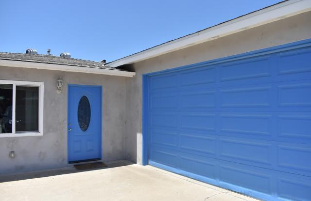 3 Bed Home | Large Backyard - 1024 12th Street, Imperial Beach, CA 91932