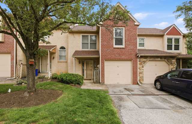 Spacious 2-Bedroom Townhome in Andorra Woods | Finished Living Space, Storage & Prime Location photos photos