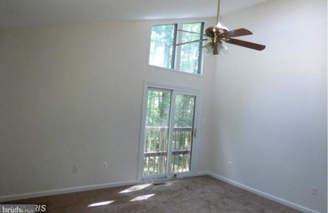 8127 KING ARTHURS COURT Gallery 4