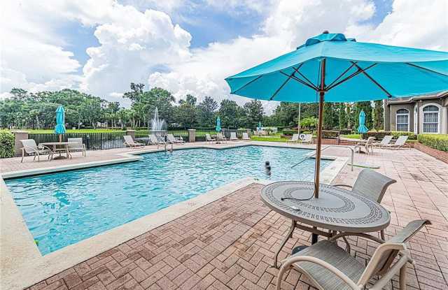 2Brm/2Ba 1274 sq ft Summit Ridge Condo Gallery 4