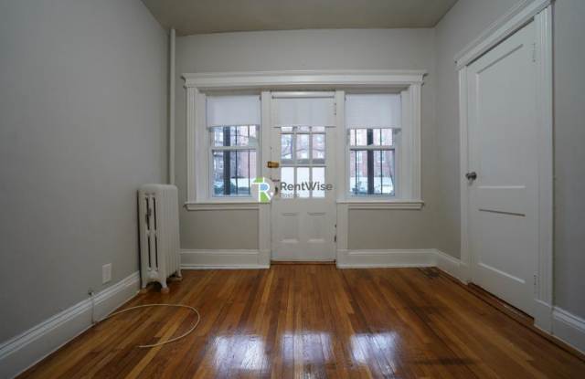 99 Gordon St. photos photos