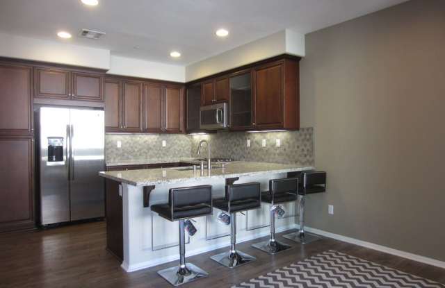 4854 Heritage Dr Gallery 2