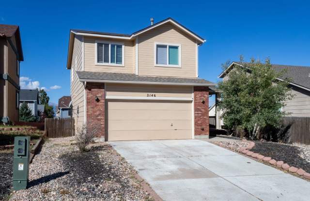 Spacious 4-Bedroom Home with Walk-Out Basement! photos photos Spacious 4-Bedroom Home with Walk-Out Basement! photos photos