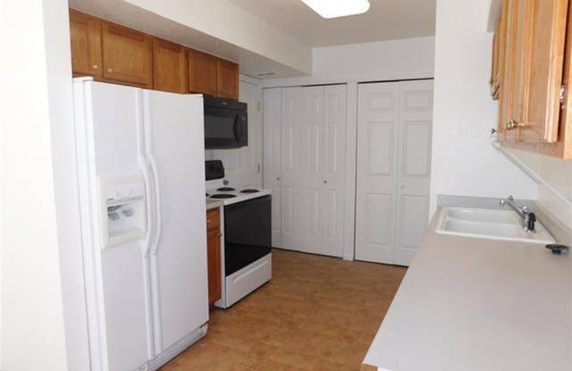 1689 South Buckley Way Gallery 3