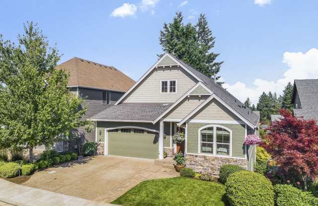 Spacious Bull Mountain 4 Bedroom Home with Hardwood Floors, Gourmet Kitchen, Two Balconies & Backyard Gallery 3