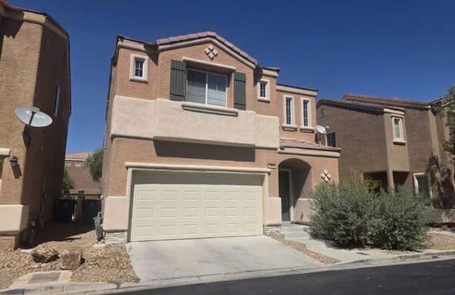 Beautiful 2 Story Home in Mountains Edge. Gallery 4