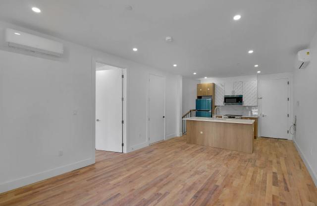 1386 Madison St Apt 1R Gallery 3