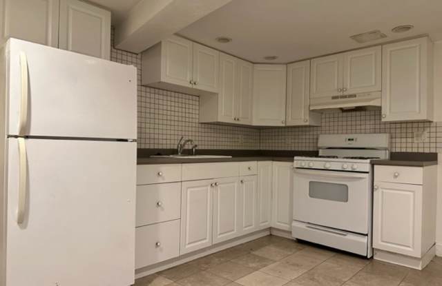 160-162 Franklin St photos photos