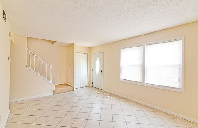 1712 Nappa Valley Court SE Gallery 3