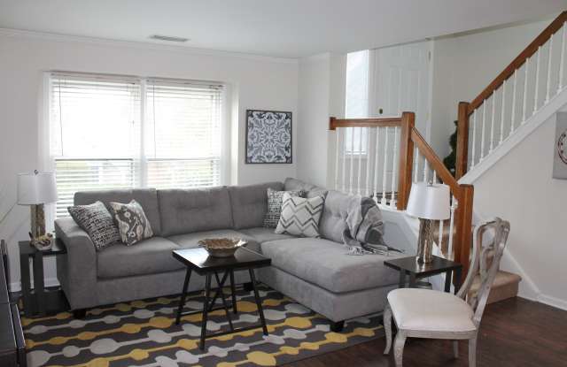 7245 Meeting Street photos photos