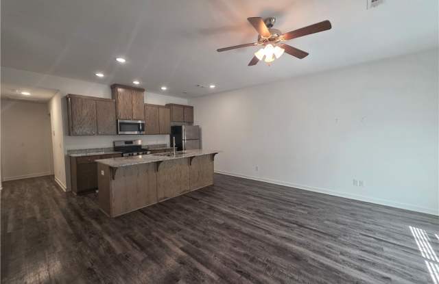 320 Westbrook Court Gallery 2