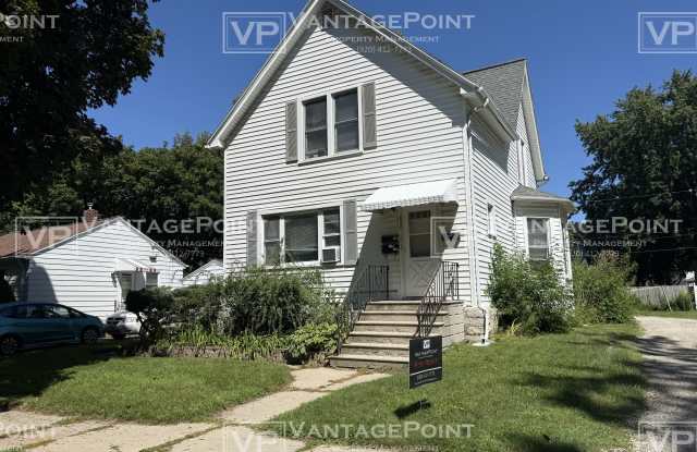 832 Division Street - 3 Gallery 2