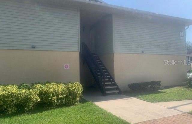 620 GOLDEN RAINTREE Place photos photos