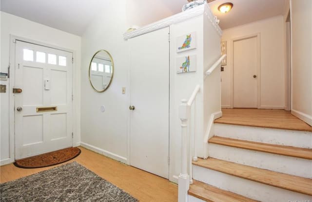 238 Rosehill Avenue Gallery 2